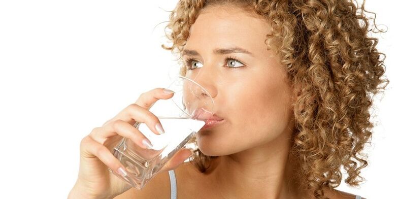 On a drinking diet, you should consume 1. 5 liters of purified water in addition to other liquids. 